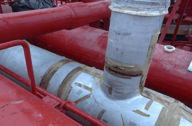 Specialized cryogenic insulation fitting for an industrial pipe tee joint system