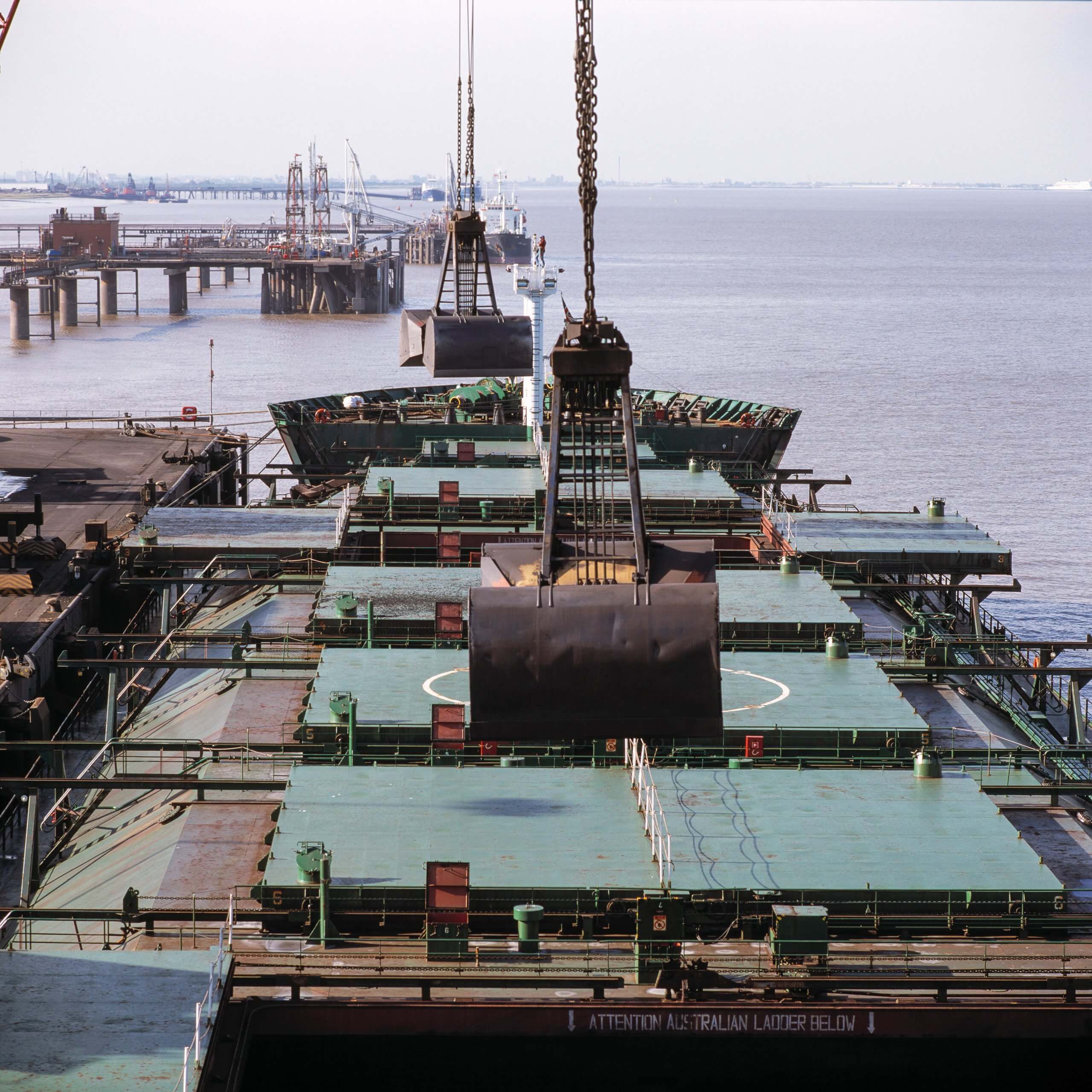 FSRU/FLNG